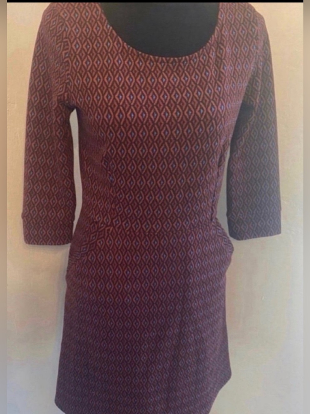 Women's Burgundy Patterned Scoop Neck Dress (Size S)